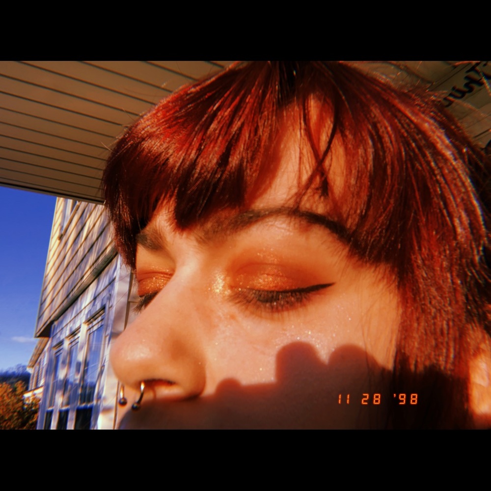 Meet your Posher, Julia